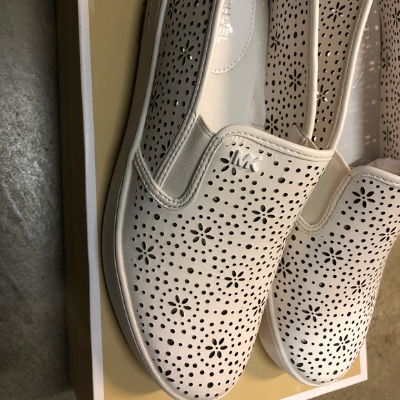 Michael kors platform slip ons size 8 women’s - Picture 2 of 3